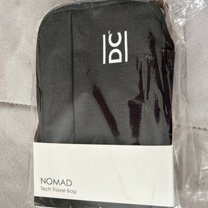 Nomad Tech Travel Bag